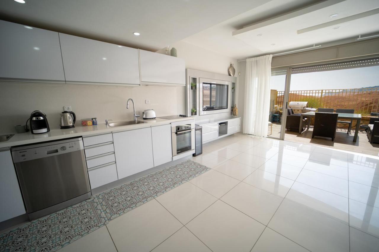 Apartament Yalarent Oasis Garden With Private Pool Ejlat Zewnętrze zdjęcie